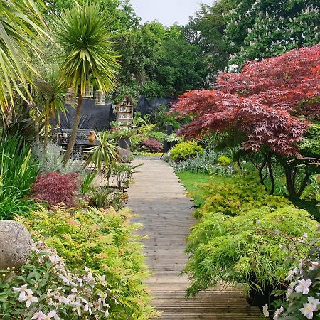 Tropical Garden Oasis Rooms برمنغهام المظهر الخارجي الصورة