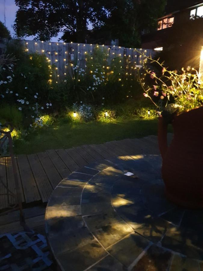 Tropical Garden Oasis Rooms برمنغهام المظهر الخارجي الصورة